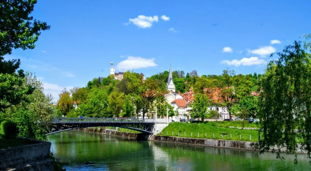 hradeckega am meisten